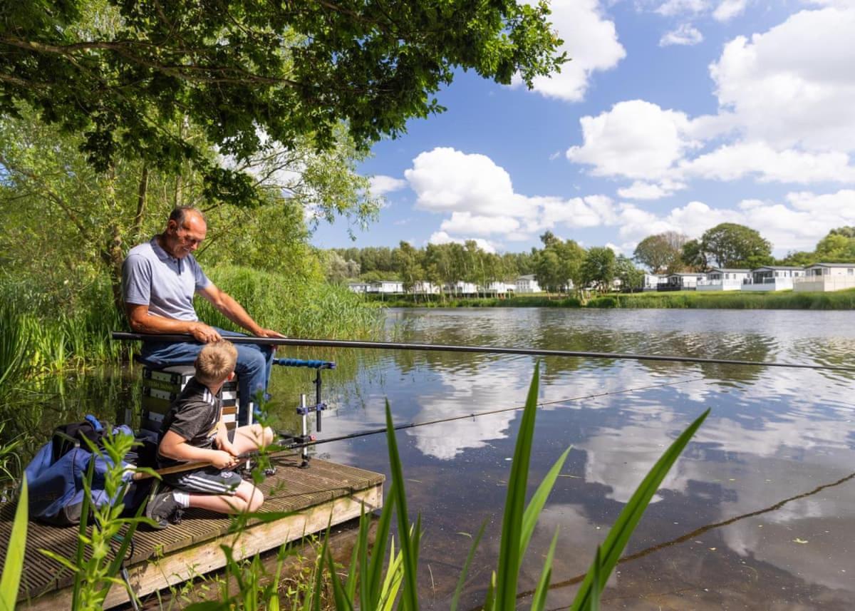 High Farm Holiday Park Routh Bagian luar foto